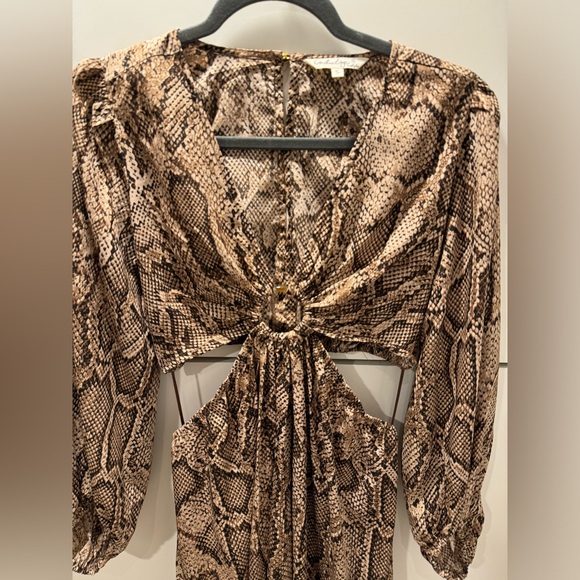 NEW Indulge in style dress. - Picture 2 of 6